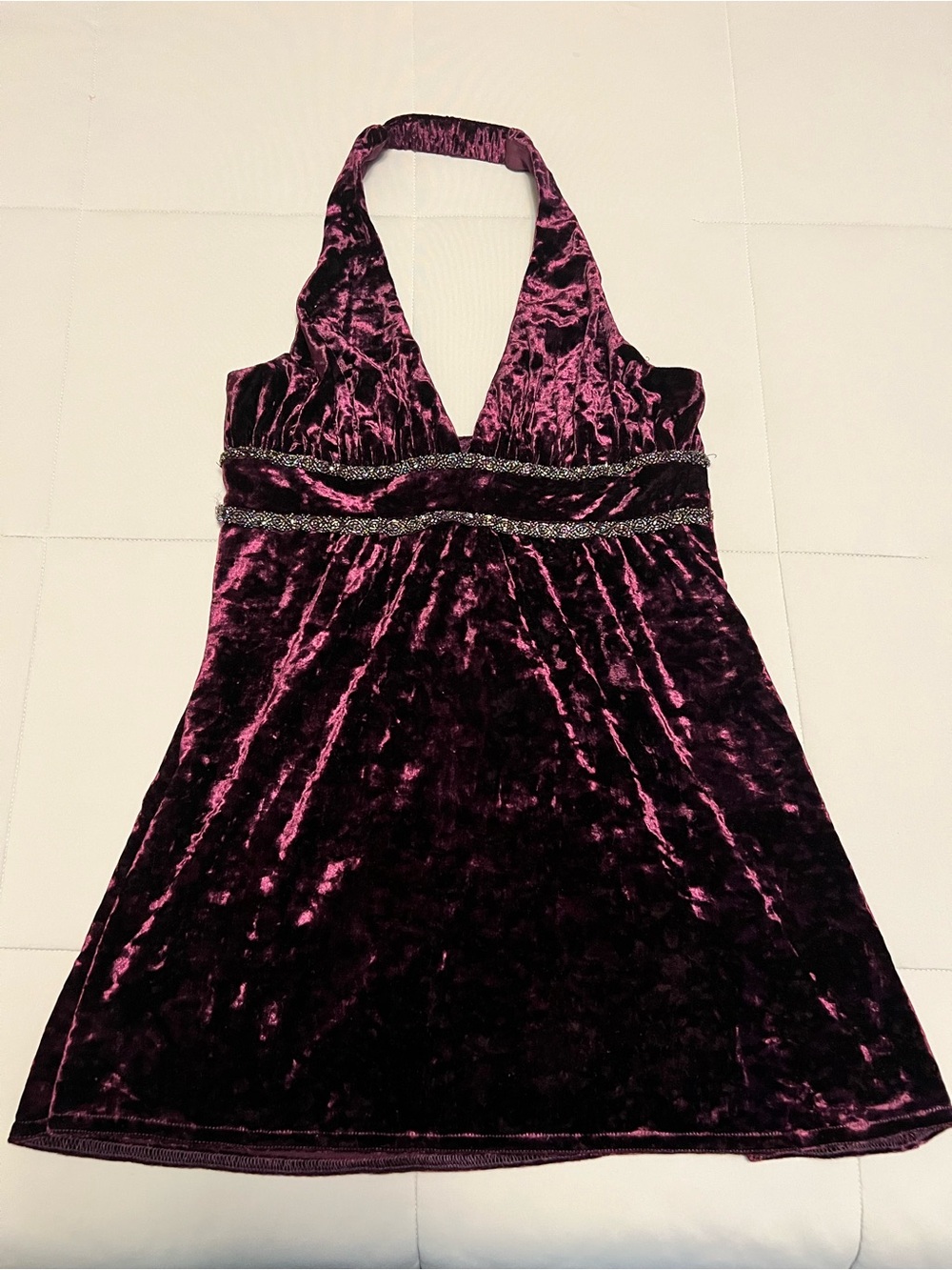 Vintage Y2K City Triangles Plum
Crushed Velvet Beaded Halter
Top Made in USA M